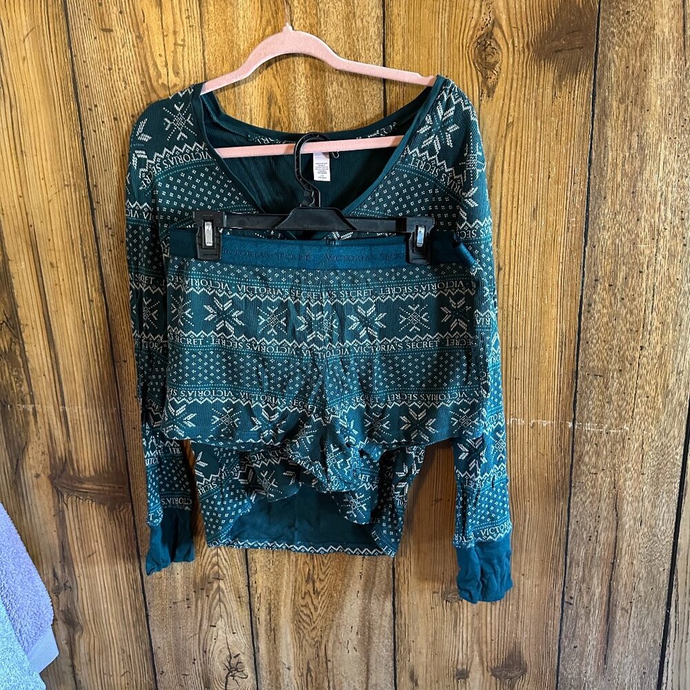 Victoria's Secret Pajama Set